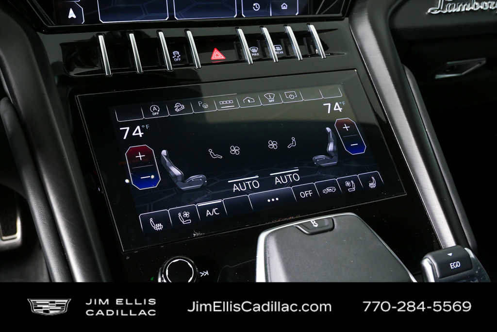 Used 2022 Lamborghini Urus image 18