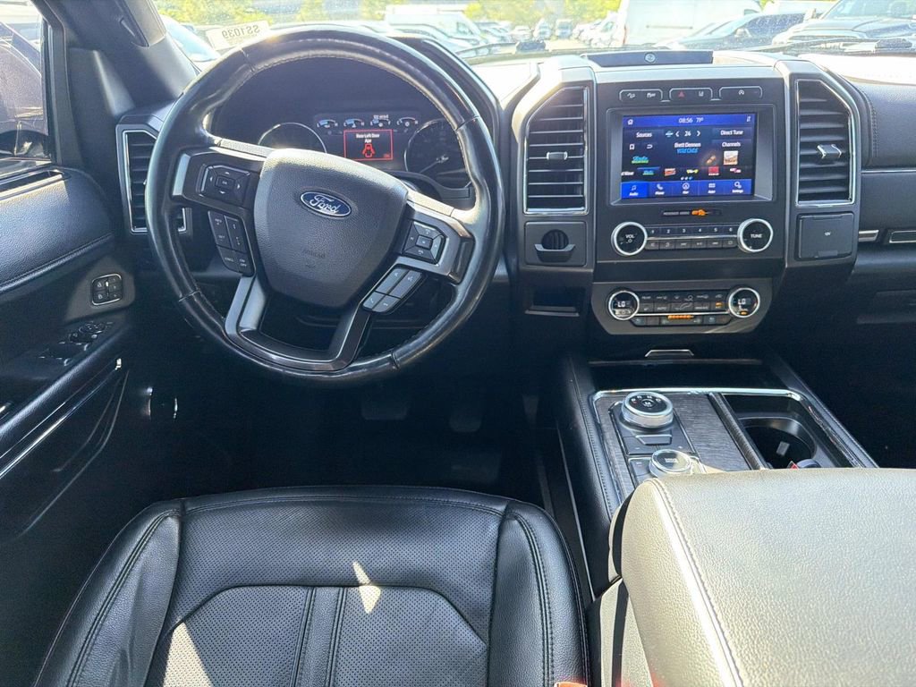 Used 2021 Ford Expedition Max Limited AWD/4WD image 18