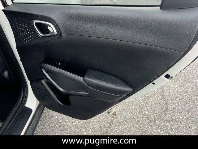 Used 2020 Kia Soul S image 16