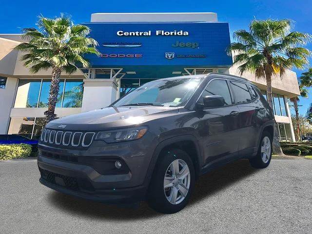 Certified 2022 Jeep Compass Latitude FWD image 9