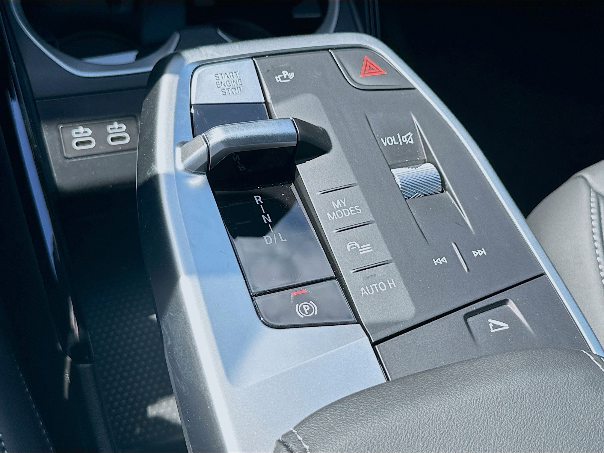 New 2026 BMW X1 xDrive28i w/ Convenience Package image 14