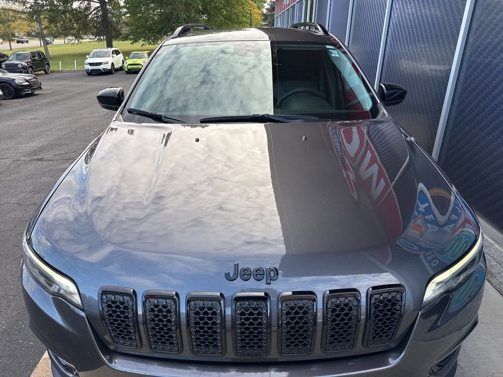 Used 2023 Jeep Cherokee Altitude Lux AWD/4WD image 7