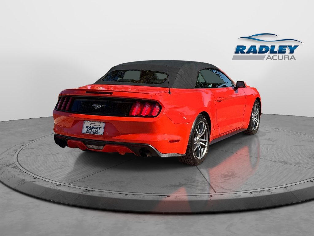 Used 2015 Ford Mustang Premium RWD image 7