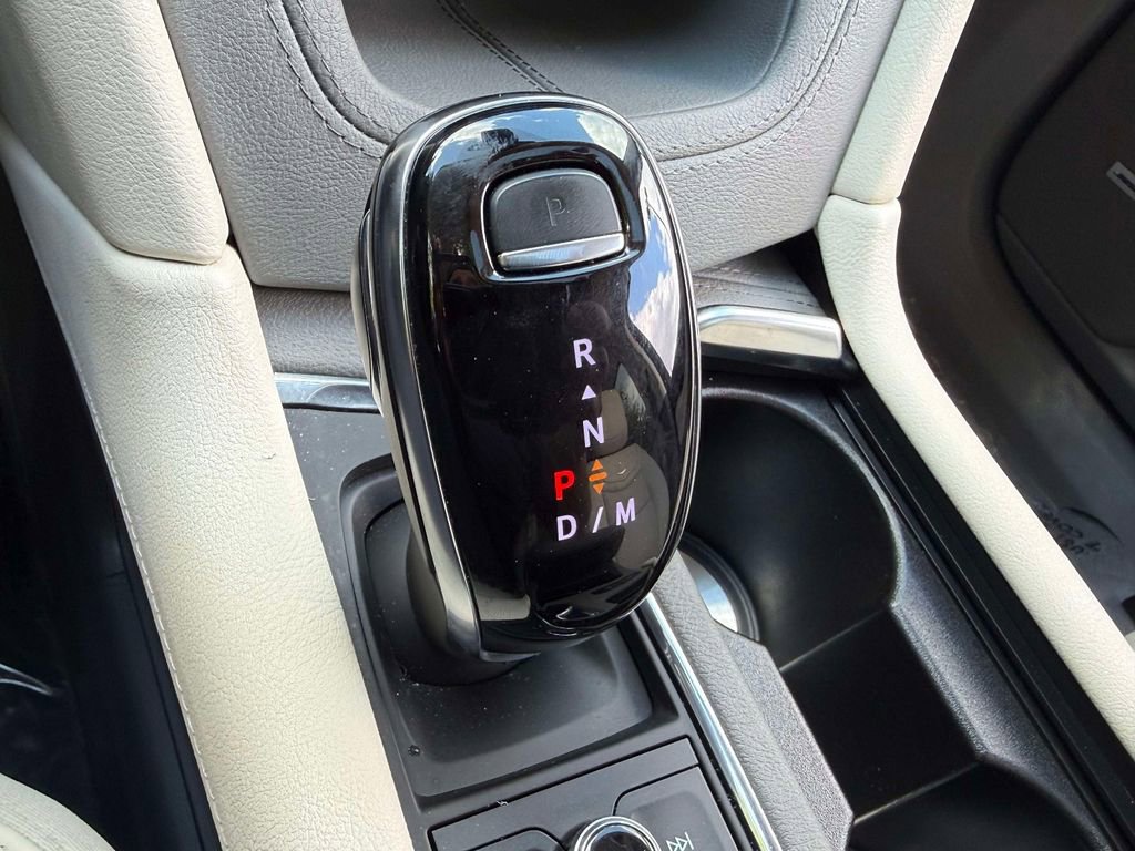 Used 2021 Cadillac XT6 Premium Luxury AWD/4WD image 26