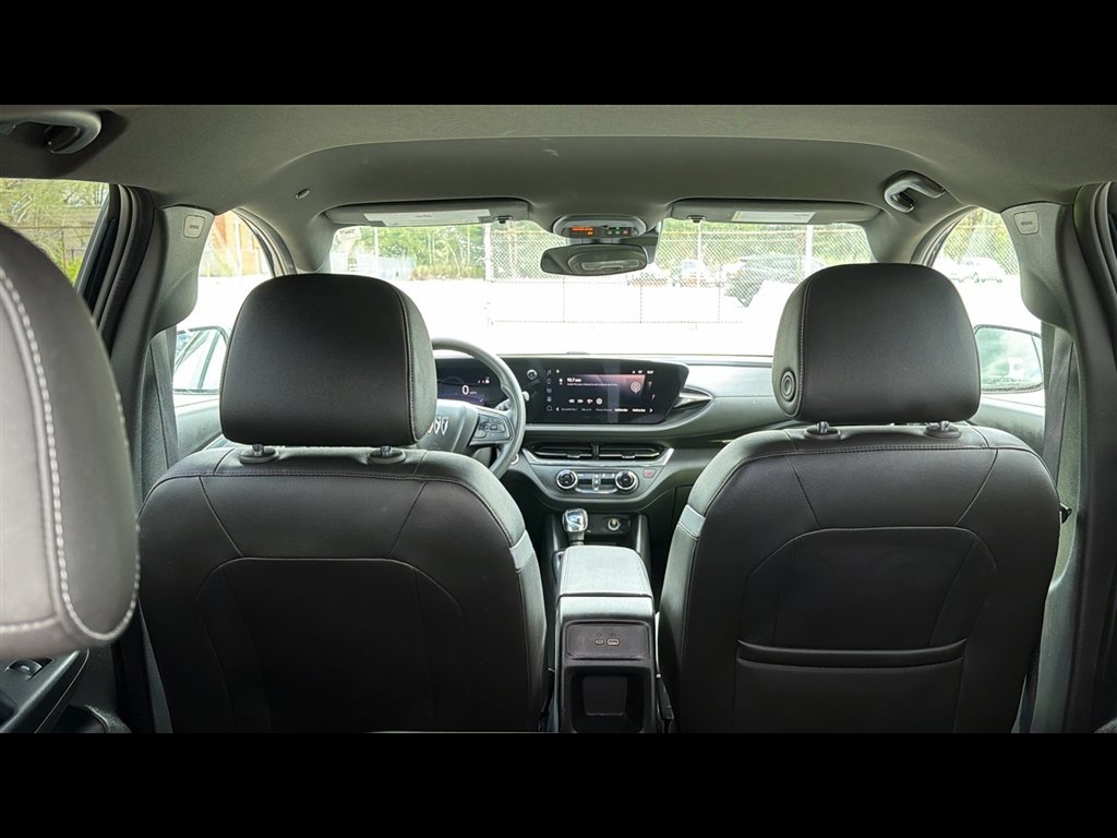 Used 2024 Buick Envista Preferred FWD image 27