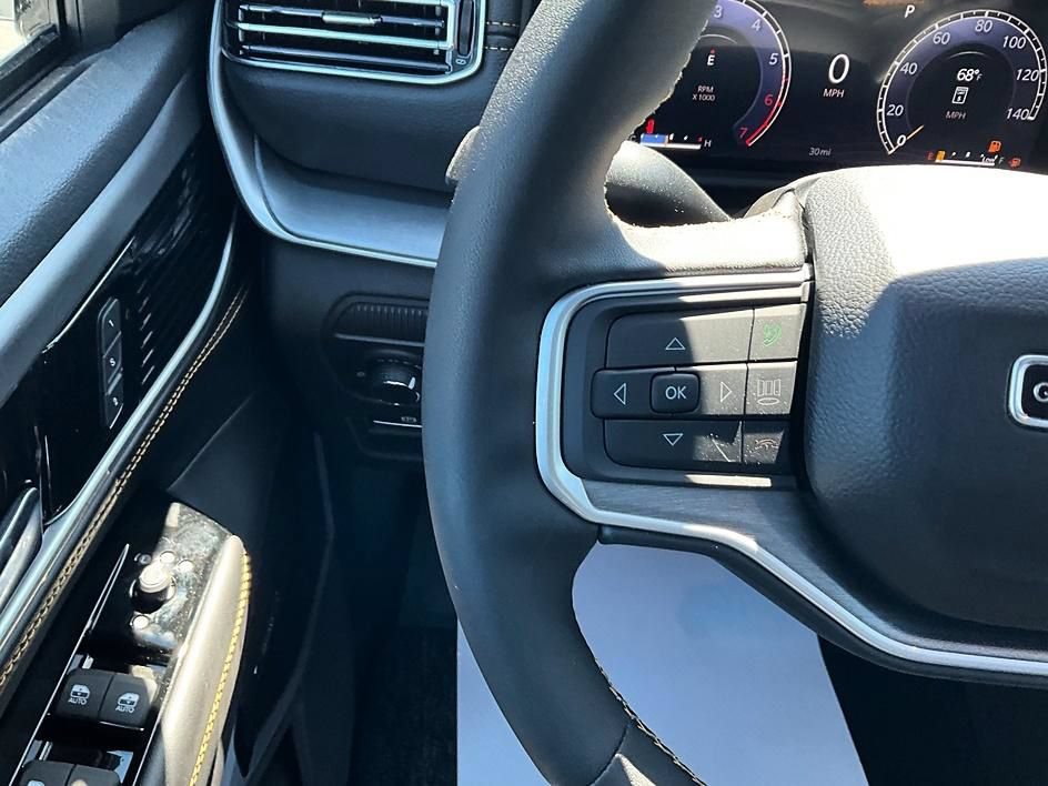 New 2026 Jeep Grand Wagoneer L 4WD image 34