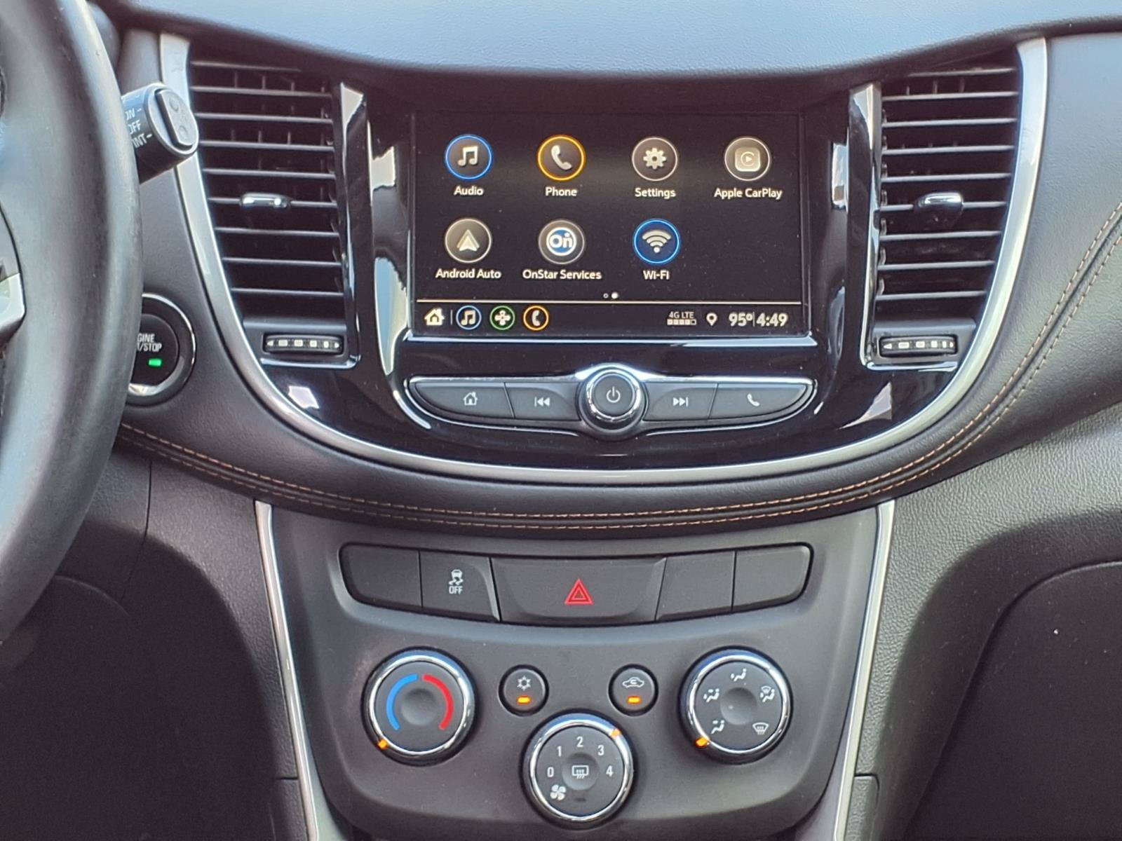 Used 2019 Chevrolet Trax LT w/ LT Convenience Package FWD image 8
