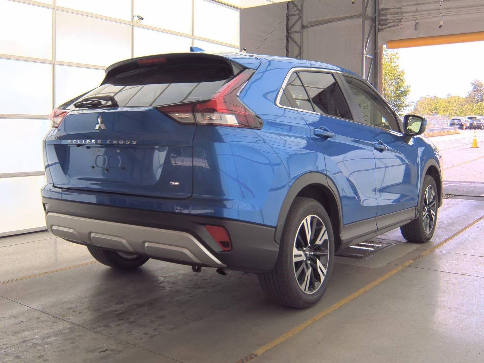 Used 2026 Mitsubishi Eclipse Cross SE image 6