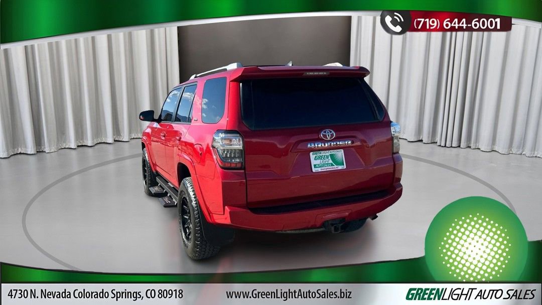 Used 2016 Toyota 4Runner SR5 image 3