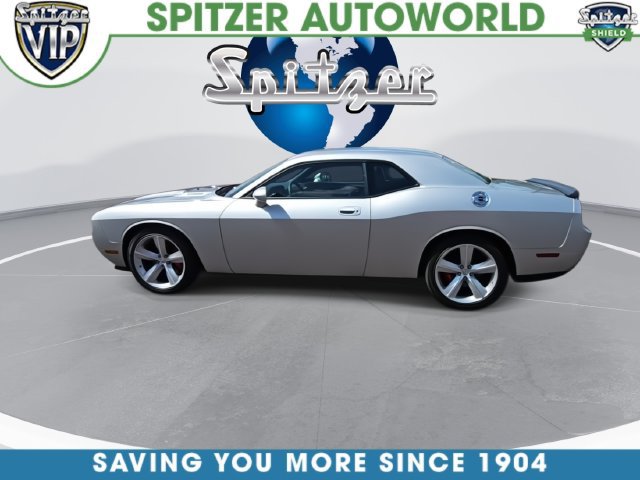 Used 2009 Dodge Challenger SRT8 w/ SRT Option Group II RWD image 9