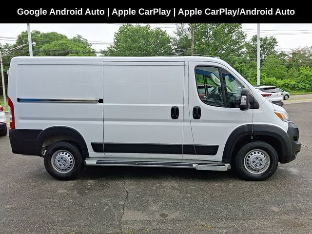 Used 2025 RAM ProMaster 2500 w/ U-Haul Equipment Group FWD image 11
