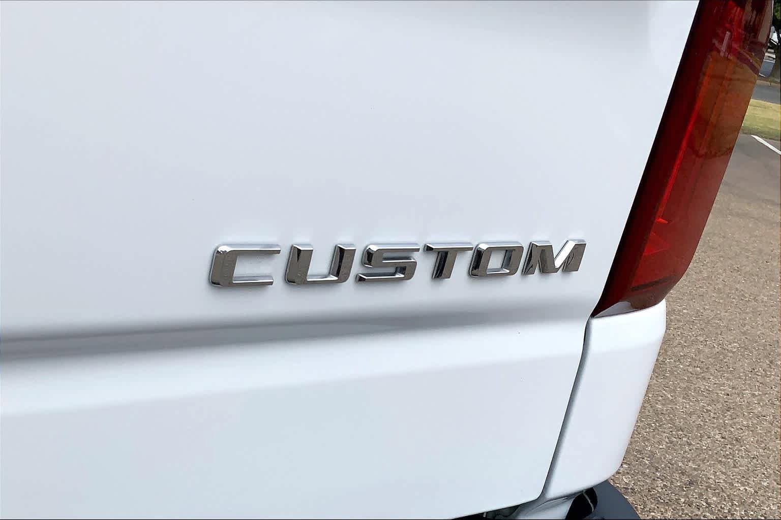 Used 2021 Chevrolet Silverado 1500 Custom RWD image 10