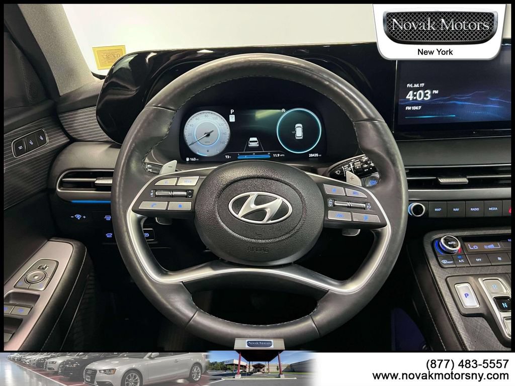 Used 2024 Hyundai Palisade Limited AWD/4WD image 16