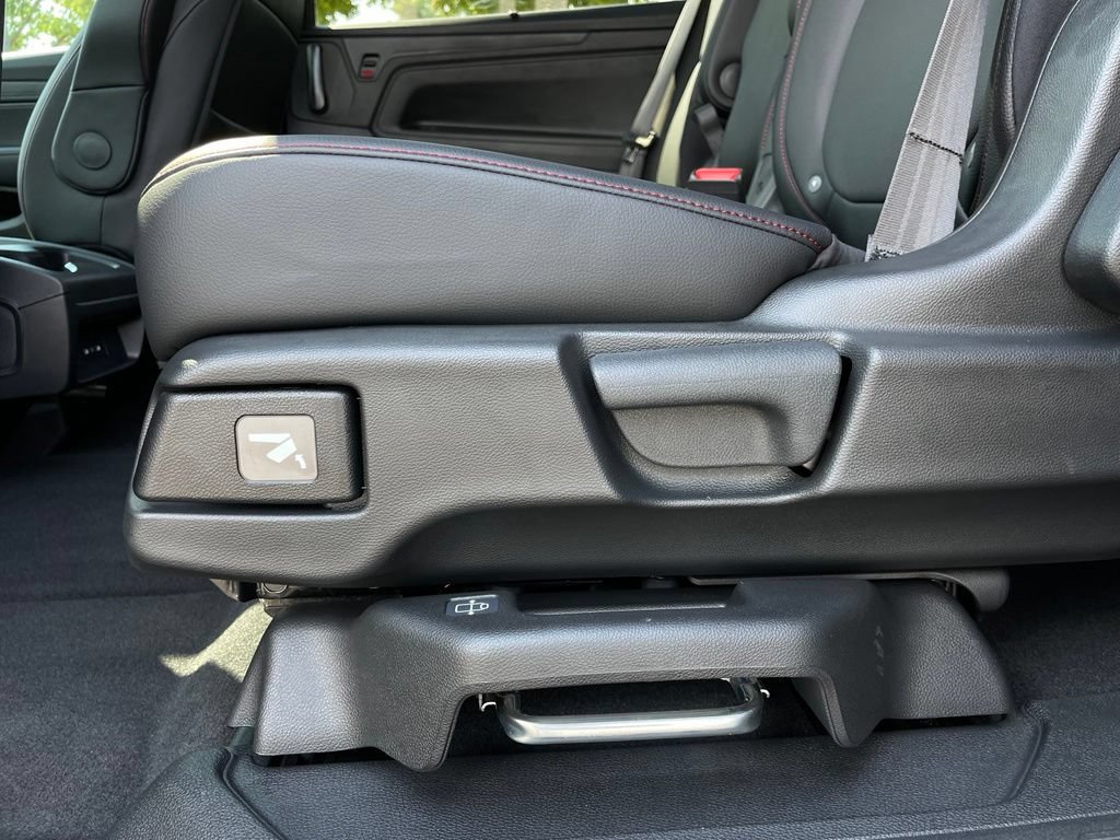 New 2026 Honda Odyssey Sport-L image 39