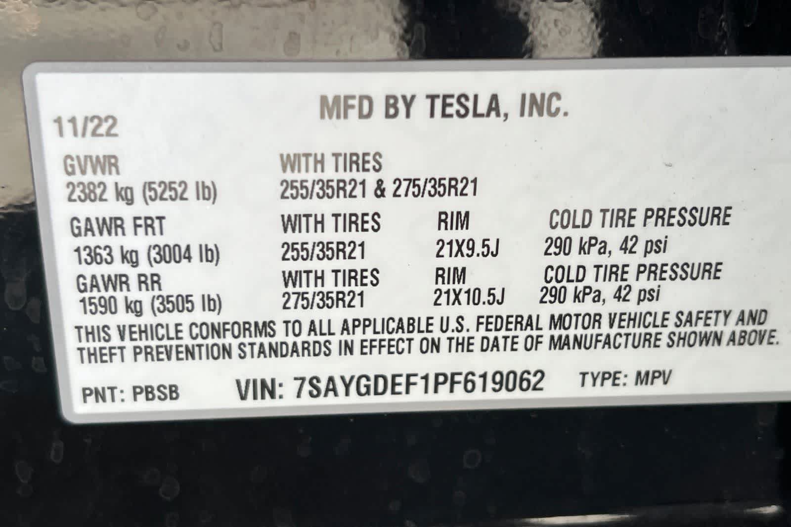 Used 2023 Tesla Model Y Performance AWD/4WD image 36