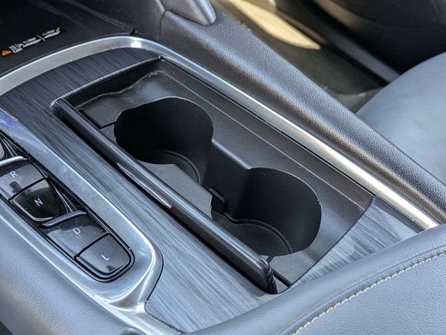 Used 2024 Buick Enclave Premium AWD/4WD image 19