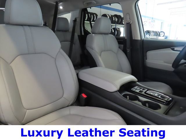 Used 2024 Honda Pilot EX-L image 6