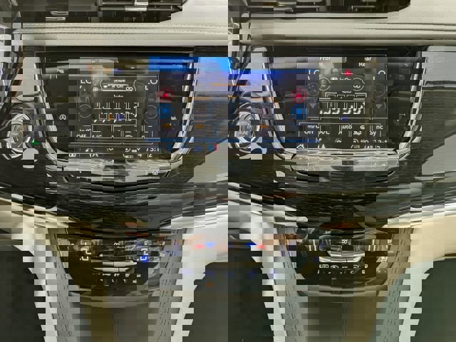 New 2025 Cadillac XT6 Premium Luxury w/ LPO, Floor Liner Package image 25