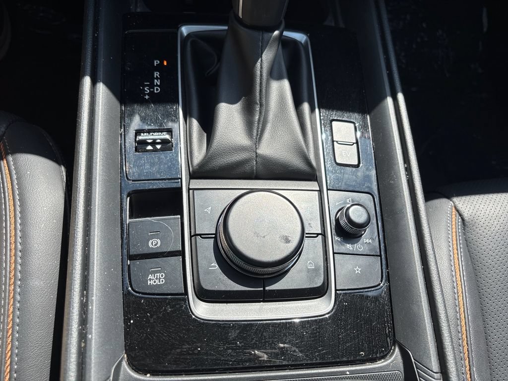 Used 2025 MAZDA CX-50 AWD 2.5 Hybrid w/ Premium Pkg image 11