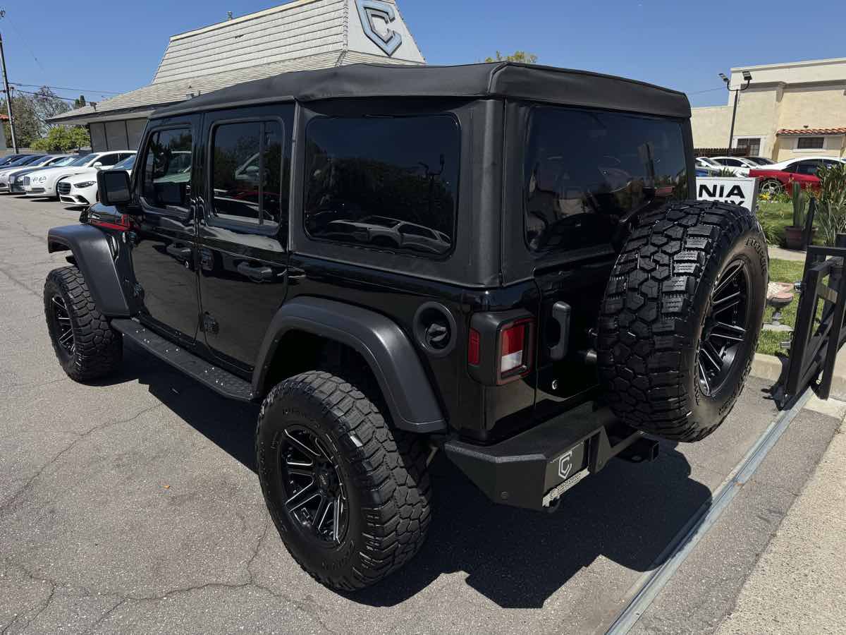 Used 2021 Jeep Wrangler Unlimited Sport AWD/4WD image 3