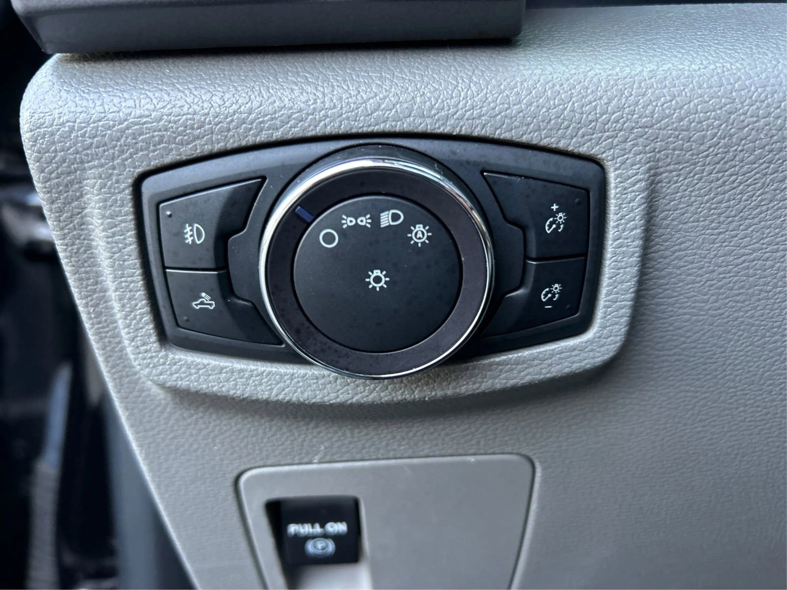 Used 2019 Ford F150 XLT RWD image 17