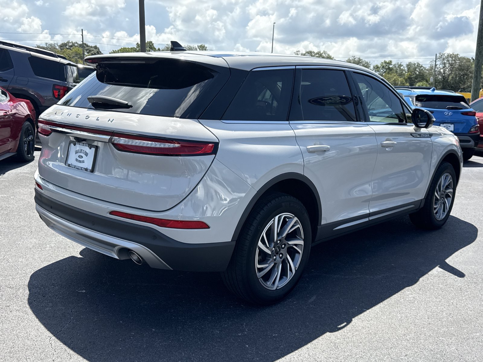 Used 2023 Lincoln Corsair FWD w/ Equipment Group 101A image 5