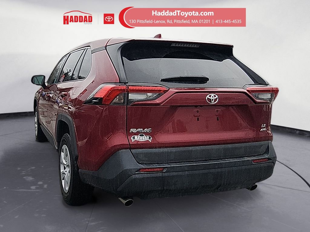Used 2024 Toyota RAV4 LE image 3
