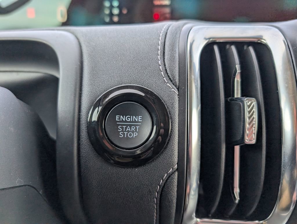 Used 2025 Ford Expedition Max Platinum image 20