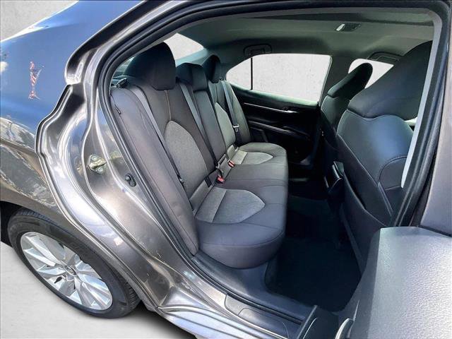 Used 2020 Toyota Camry LE FWD image 28
