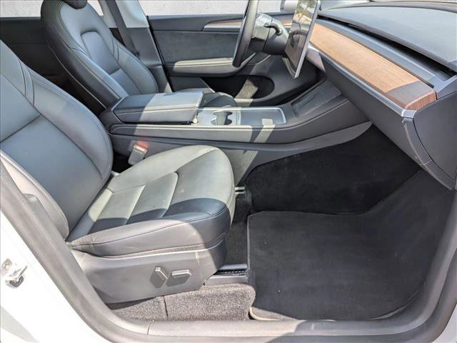 Used 2023 Tesla Model Y Long Range image 21