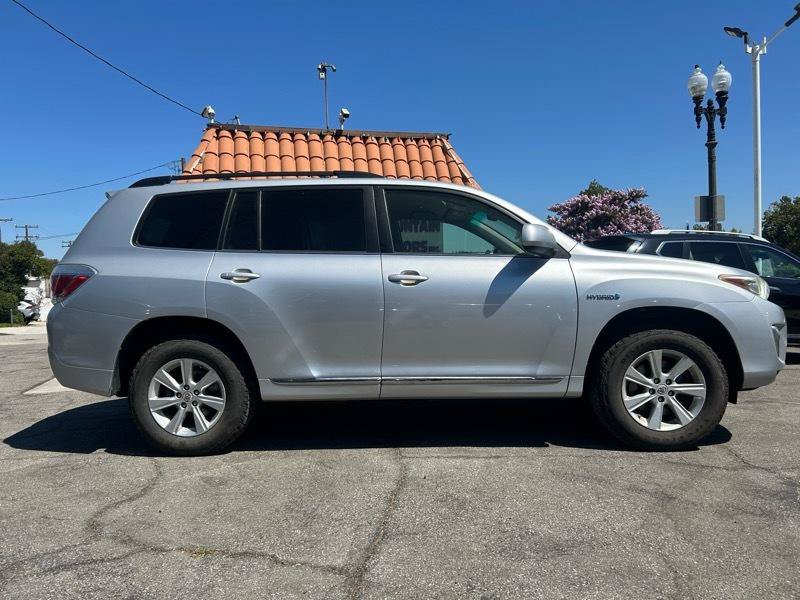 Used 2013 Toyota Highlander 4WD Hybrid image 3