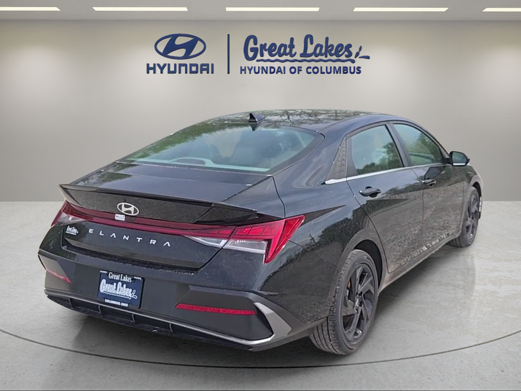 New 2026 Hyundai Elantra SEL Sport Premium FWD image 5