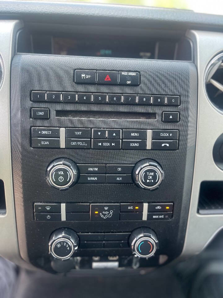 Used 2014 Ford F150 XLT w/ Trailer Tow Package image 14