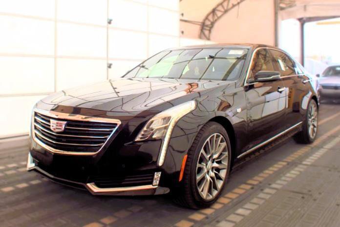 Used 2017 Cadillac CT6 Luxury AWD/4WD image 2