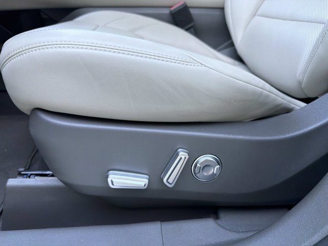 Certified 2024 Lincoln Nautilus Premier AWD/4WD image 14
