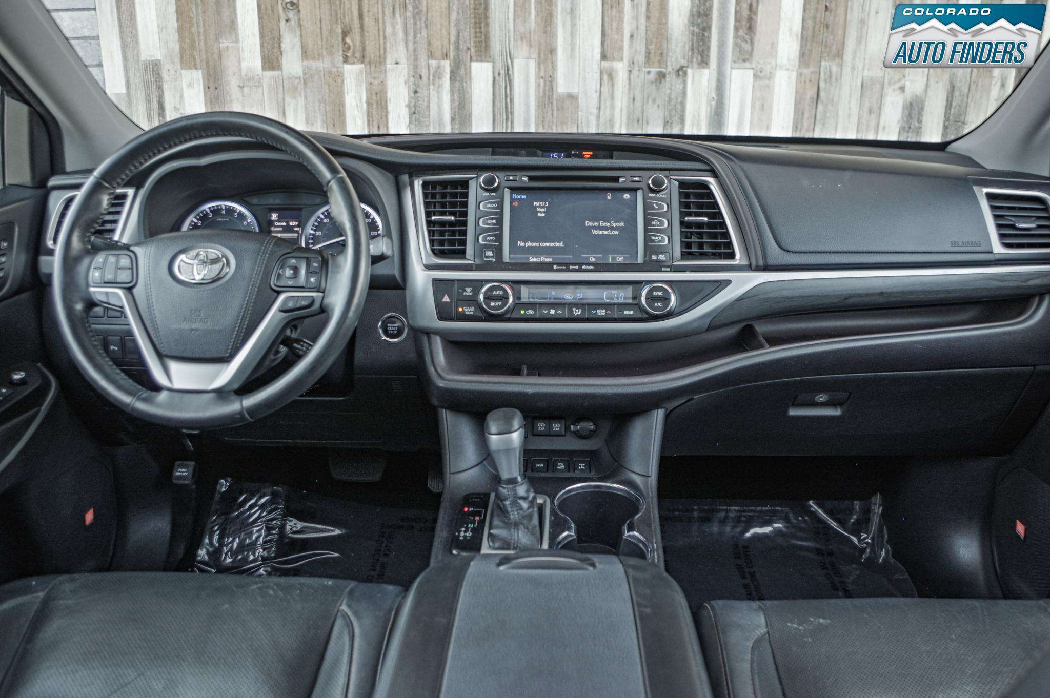 Used 2018 Toyota Highlander Limited Platinum AWD/4WD image 17