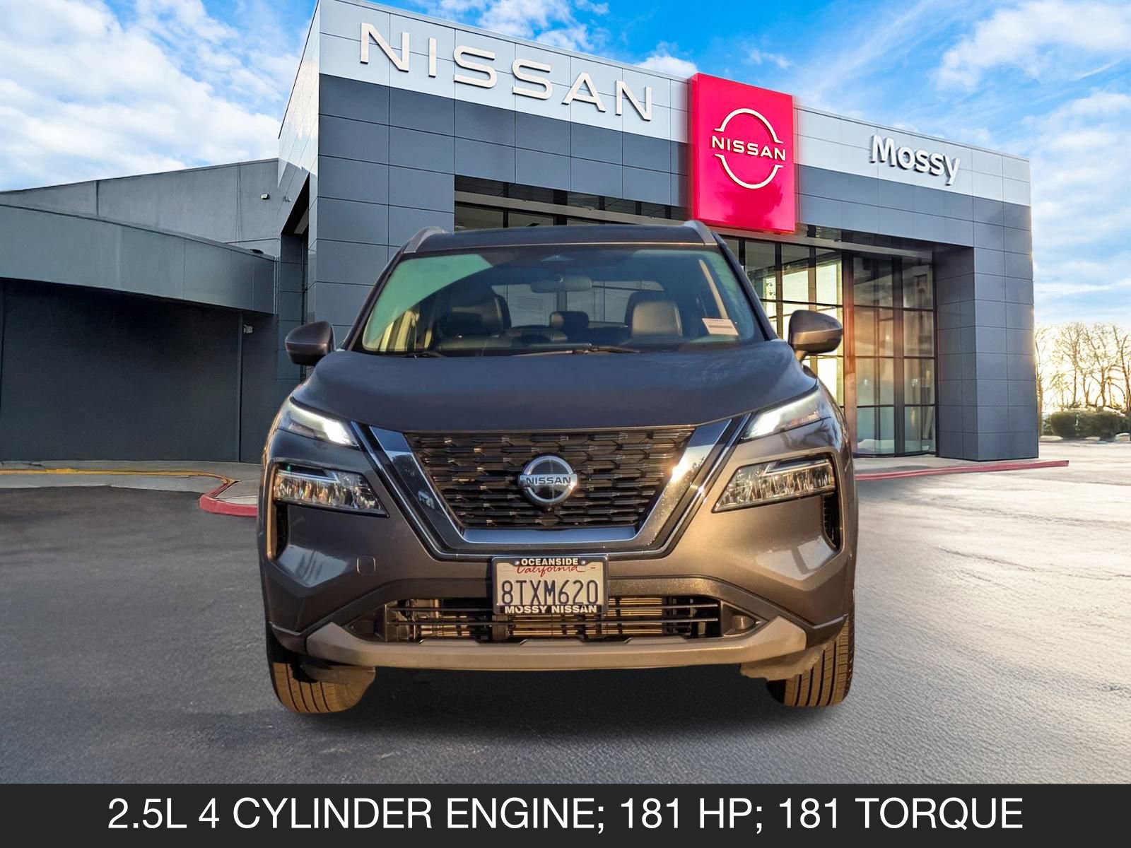Used 2021 Nissan Rogue SV w/ Premium Package image 4
