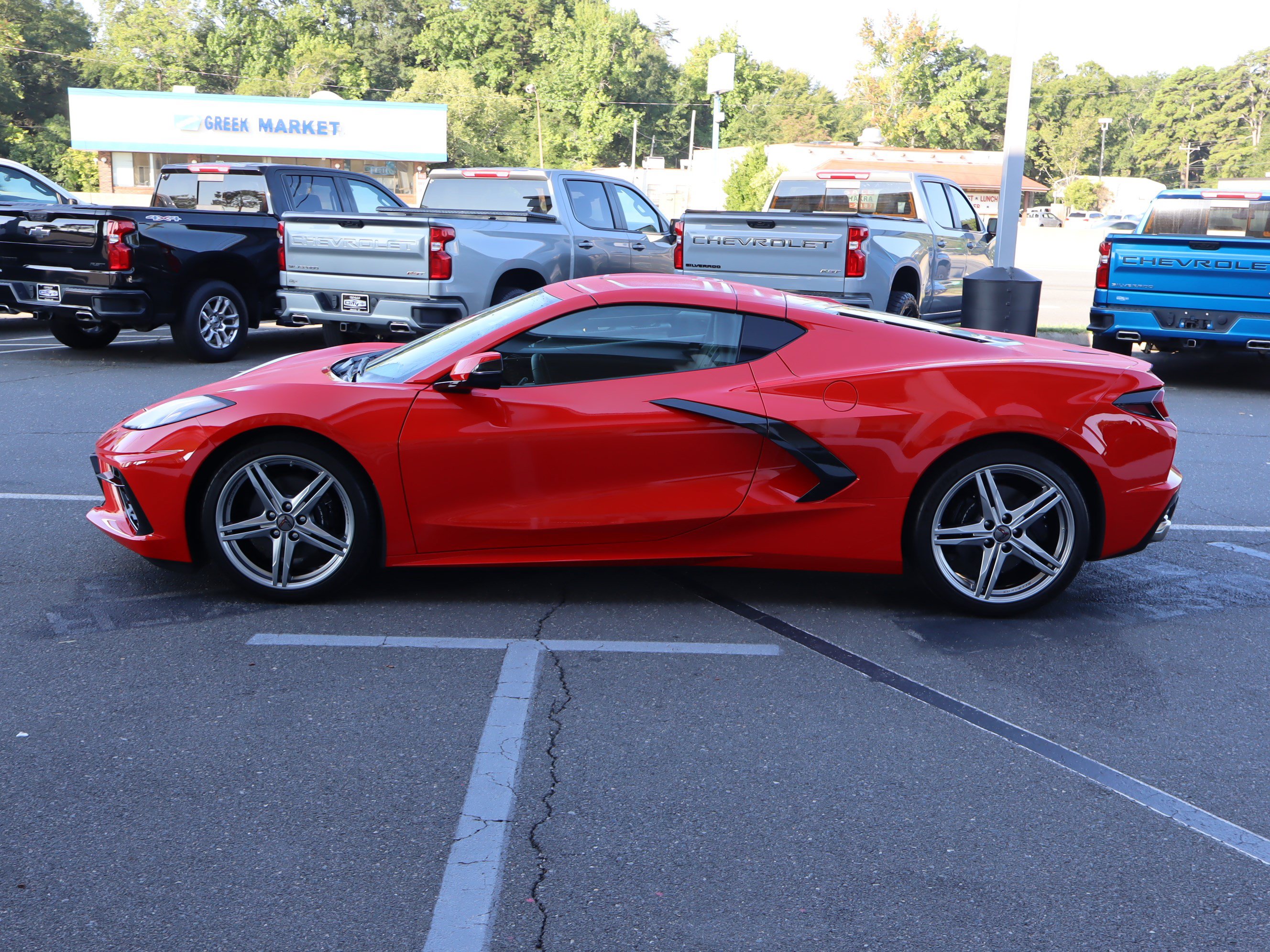 Used 2026 Chevrolet Corvette Stingray Coupe w/ 1LT RWD image 7