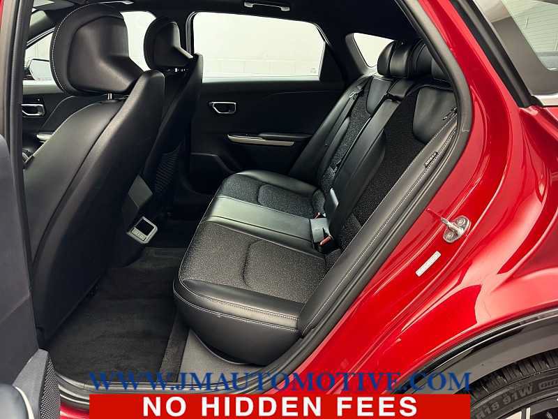 Used 2025 Kia K4 GT-Line w/ GT-Line Sunroof Package FWD image 15
