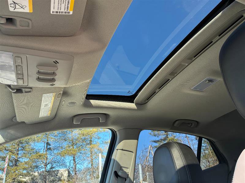 Used 2015 Buick Encore Premium image 15