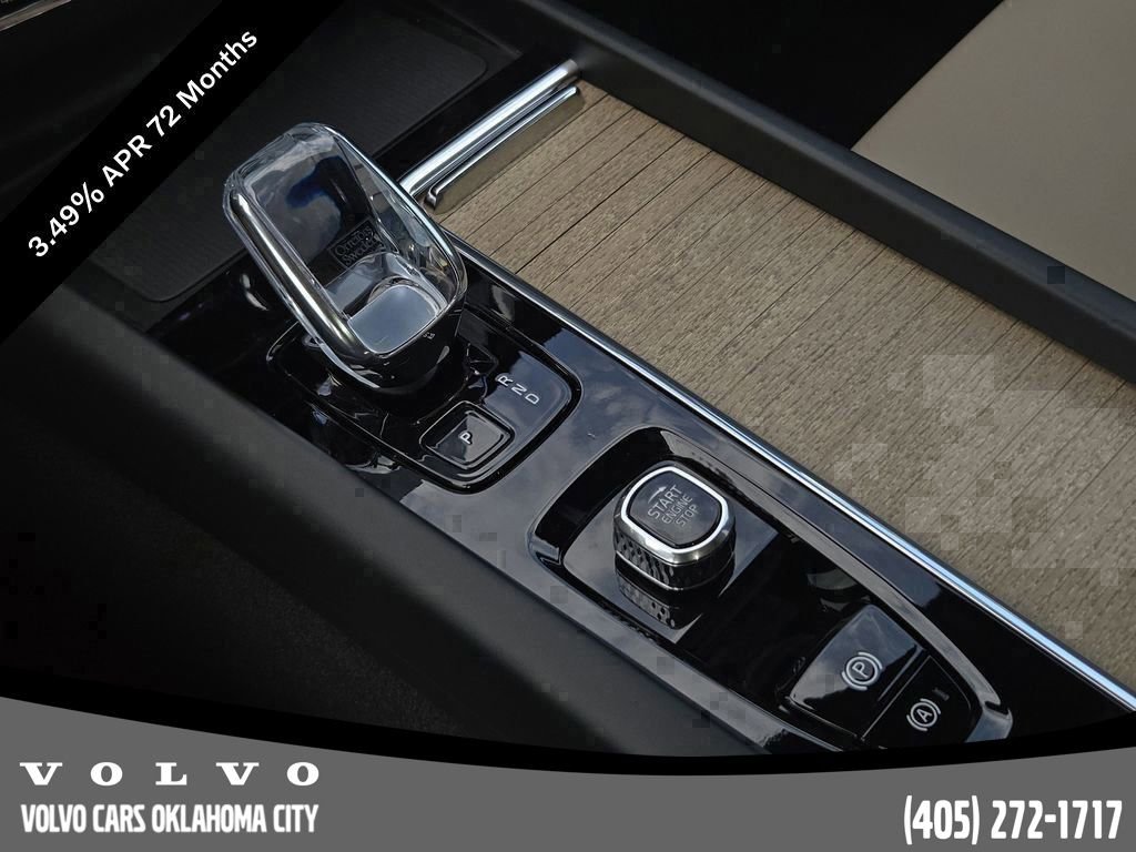 Used 2026 Volvo XC60 B5 Core w/ Protection Package Premier image 22