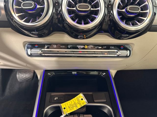 Used 2022 Mercedes-Benz GLB 250 4MATIC image 22