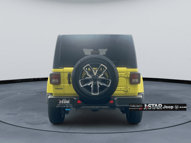 Used 2024 Jeep Wrangler Unlimited AWD/4WD image 4