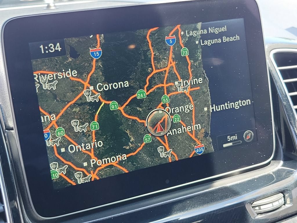Used 2018 Mercedes-Benz GLE 350 4MATIC image 30