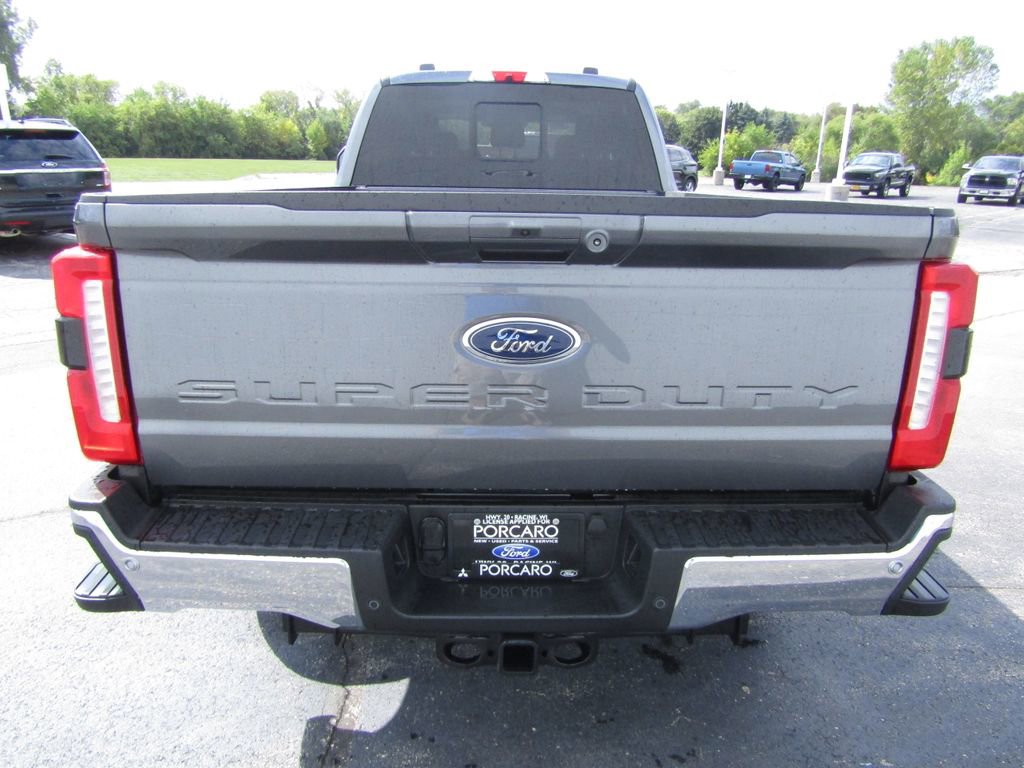 New 2026 Ford F350 Lariat w/ FX4 Off-Road Package image 6