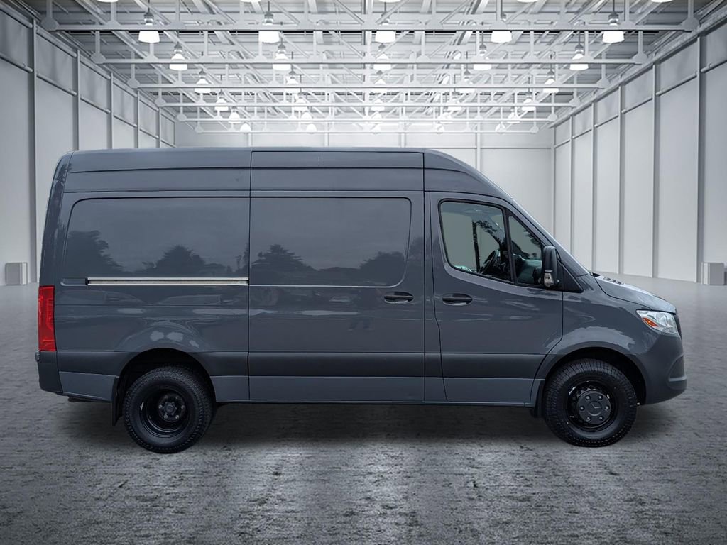 Used 2020 Mercedes-Benz Sprinter 3500 image 6