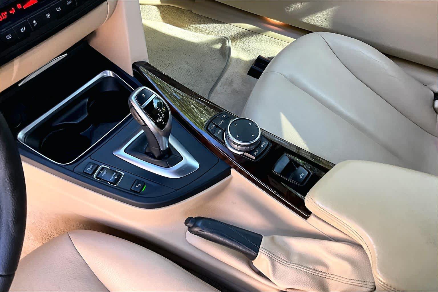 Used 2015 BMW 428i Convertible RWD image 17