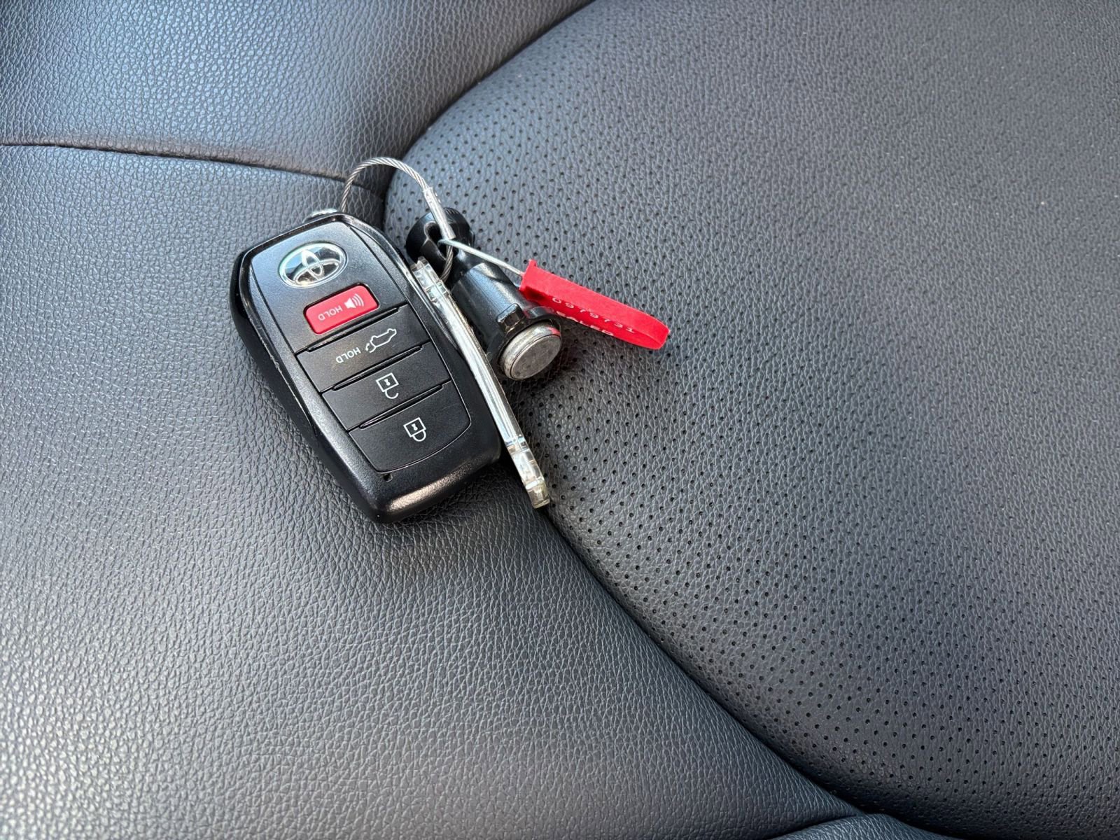 Used 2025 Toyota Grand Highlander FWD image 22