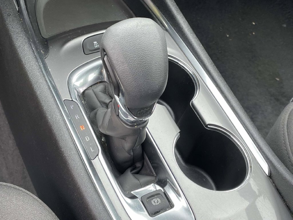 Used 2025 Chevrolet Malibu LT FWD image 41