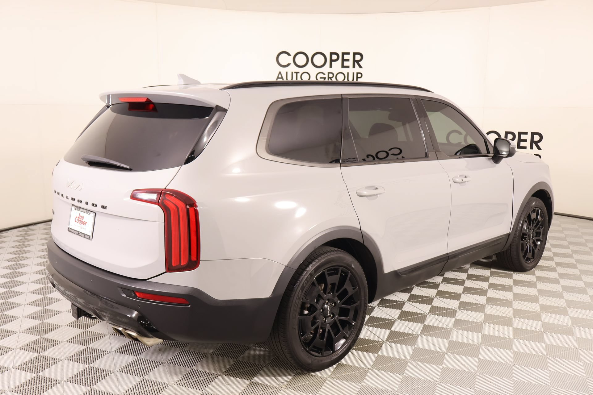 Used 2022 Kia Telluride EX w/ EX Premium Package AWD/4WD image 23